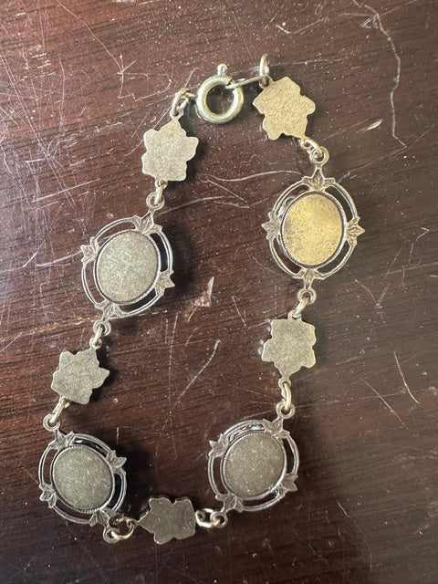 Rose Manor Bracelet